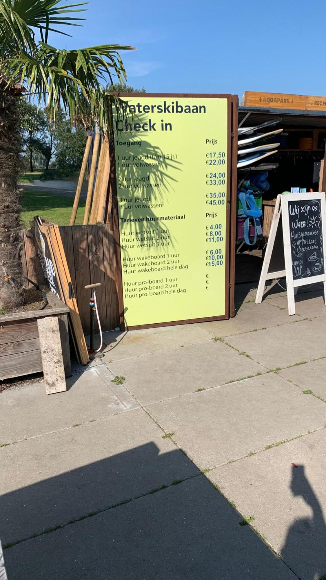 'T Paviljoenhus Bij Sneekermeer Offingawier Exterior foto